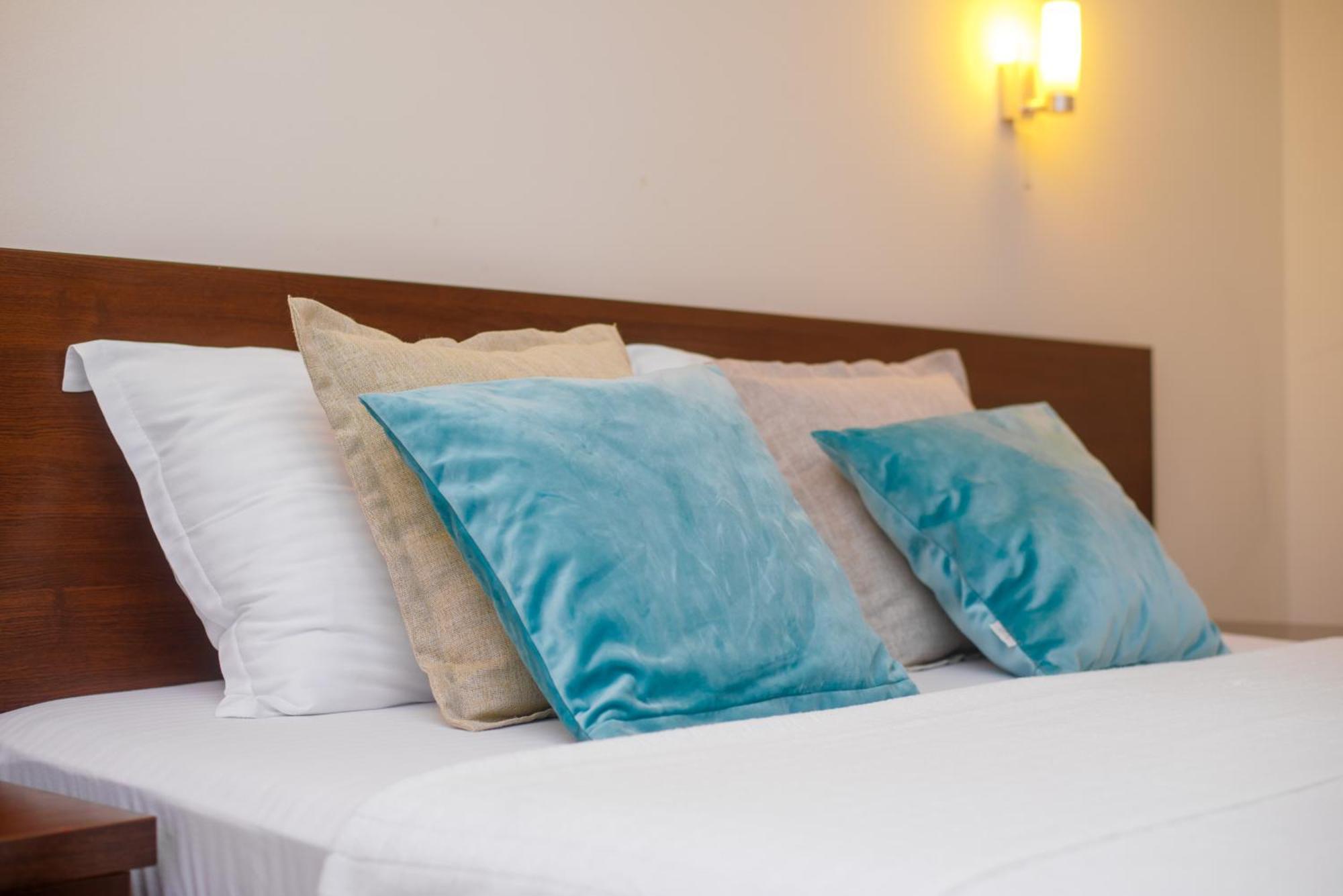Hotel Odissey Jaz บุดวา ภายนอก รูปภาพ