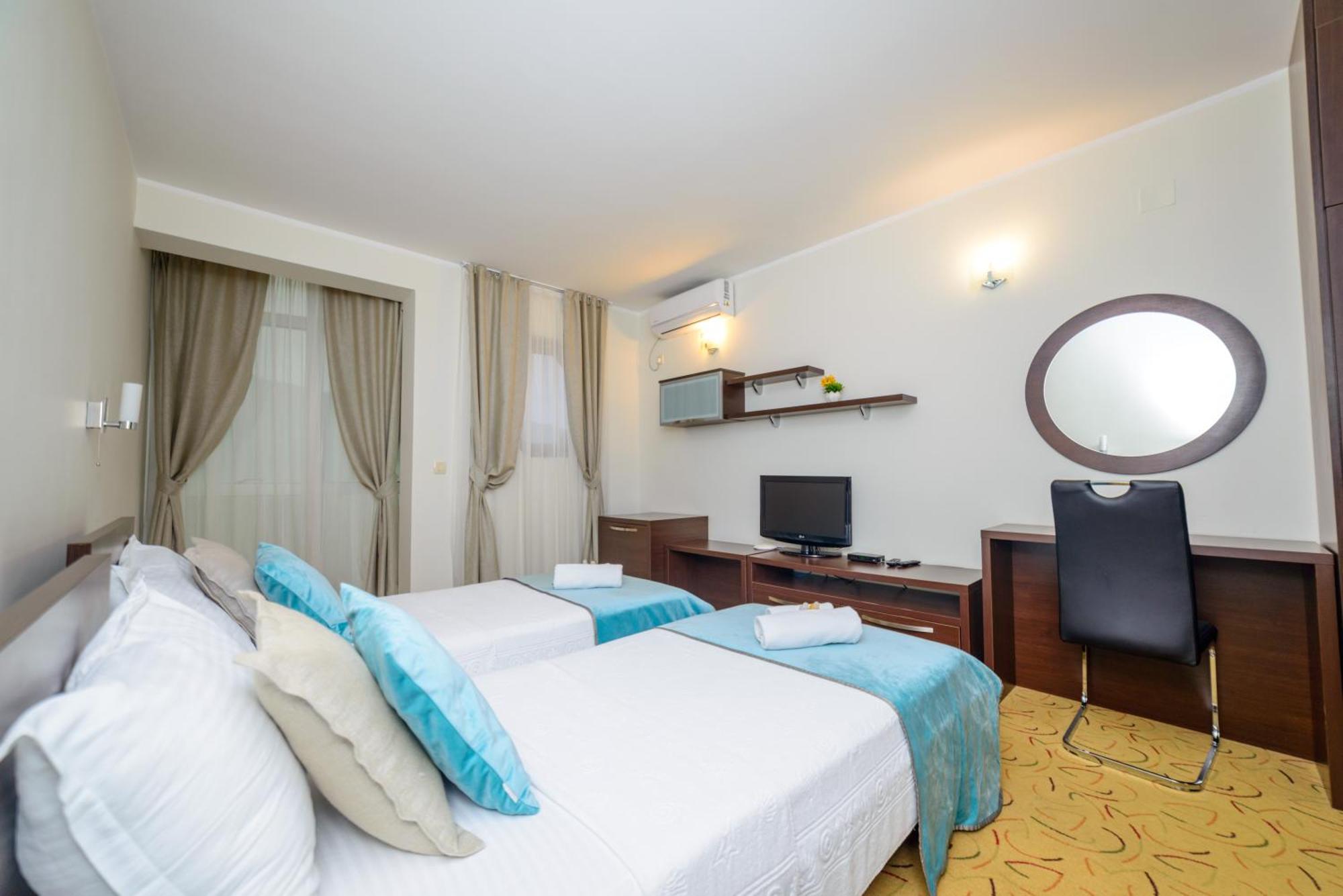 Hotel Odissey Jaz บุดวา ภายนอก รูปภาพ